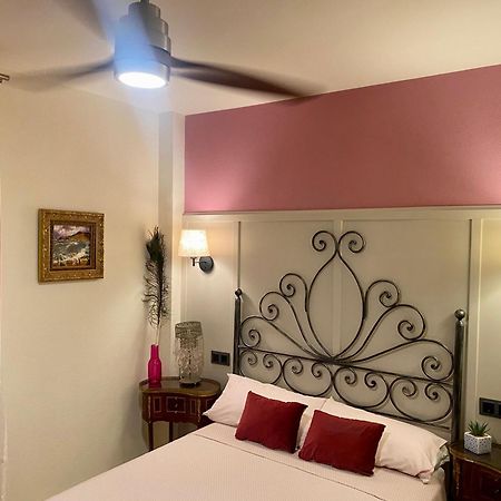 Апартаменты Casa Vistas Conil - Familias Y Parejas Кониль-де-ла-Фронтера Экстерьер фото