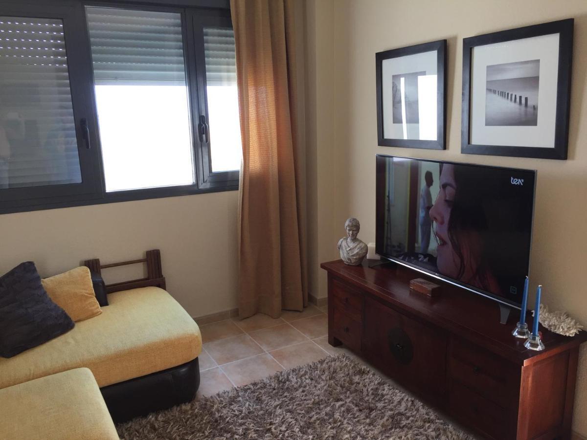 Апартаменты Casa Vistas Conil - Familias Y Parejas Кониль-де-ла-Фронтера Экстерьер фото