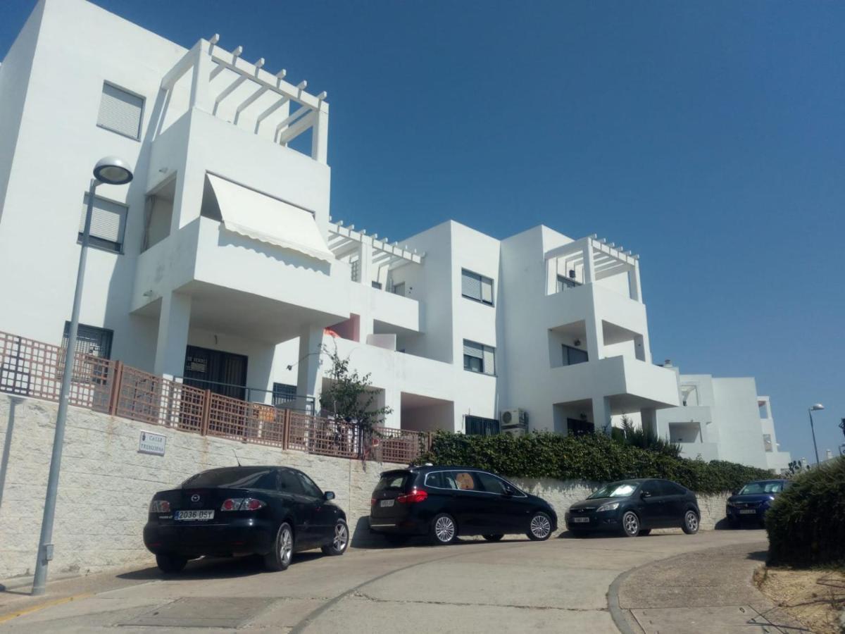 Апартаменты Casa Vistas Conil - Familias Y Parejas Кониль-де-ла-Фронтера Экстерьер фото